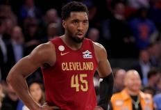 多諾(nuò)万·米切尔應(yīng)对球场冲突(tū)，表现镇定