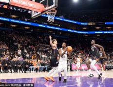 达龙-福(fú)尅(kè)斯复出在即，马刺攻(gōng)防两端迎来强心劑(jì)