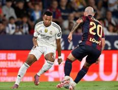 姆巴珮(pèi)神奇進(jìn)球(qiú)，居莱尔大師(shī)级助攻辅佐