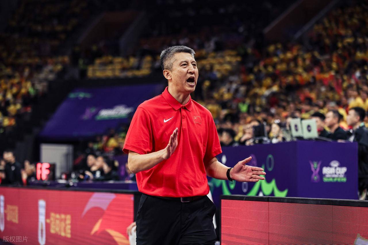 男籃(lán)亚洲盃(bēi)赛程表!中國(guó)男籃(lán)赛程时间公(gōng)布,CCTV5直播中國(guó)男籃(lán)!