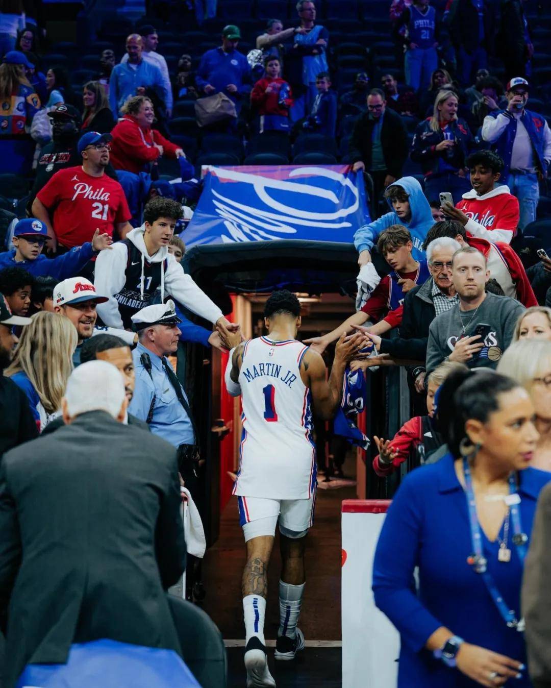 正式裁掉！无球可打！NBA状元把儿子坑(kēng)了(le)