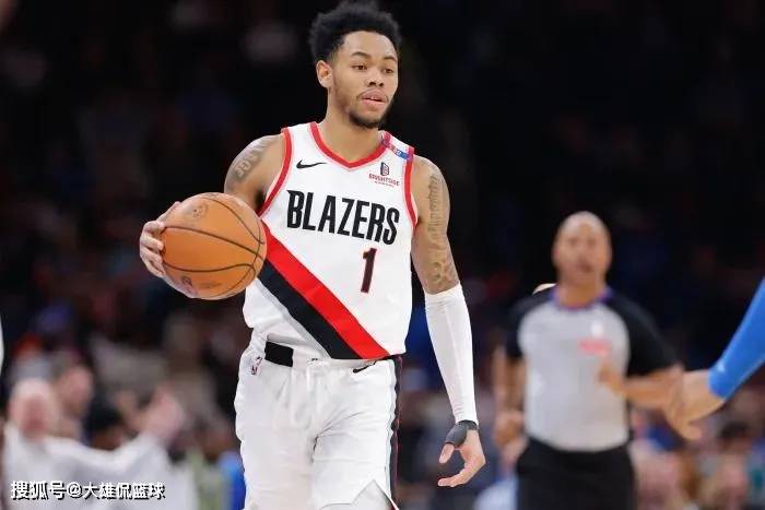 三隊(duì)交易,杰伦布朗加入灰熊(xióng),组建三巨头