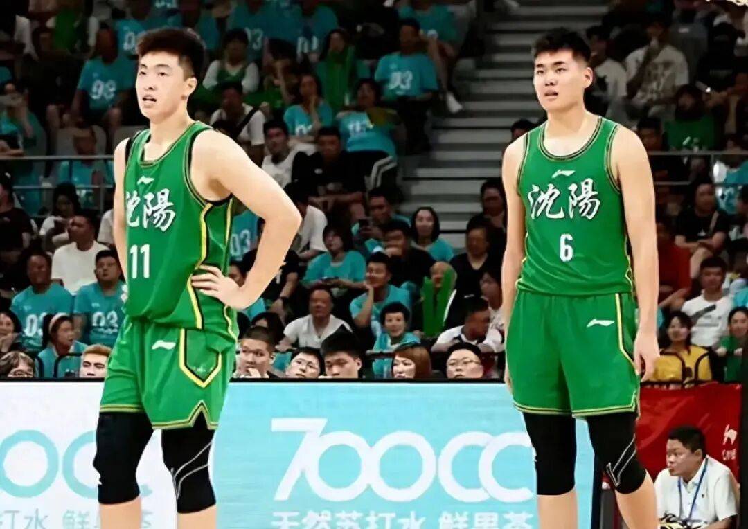 雪上加霜!杨鸣两位“手(shǒu)下”遭禁赛,辽篮奪(duó)冠功(gōng)勋重返NBA