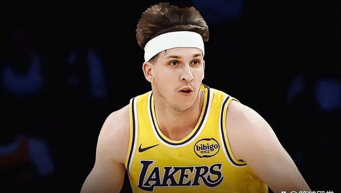 里弗斯(sī)助攻第(dì)1,总得分第(dì)2,开啓(qǐ)神奇赛季!