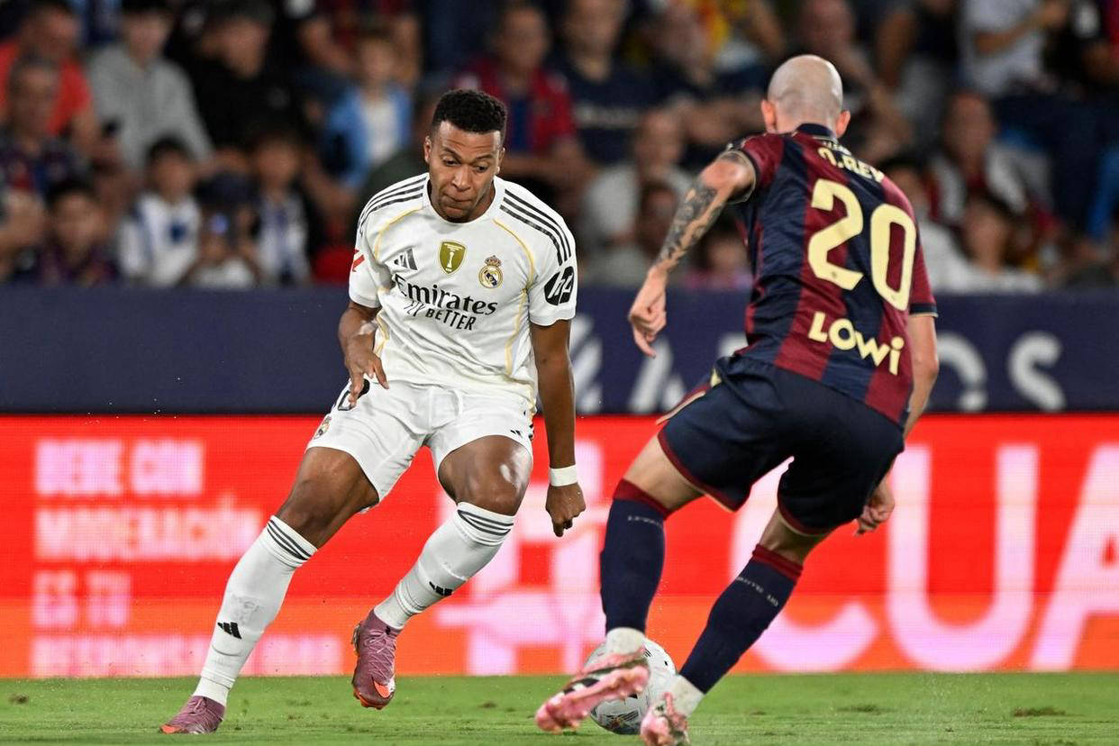 姆巴珮(pèi)神奇進(jìn)球(qiú),居莱尔大師(shī)级助攻辅佐